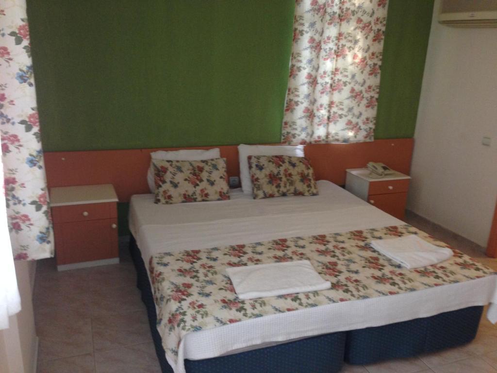 Hotel Villa Granada アンタルヤ エクステリア 写真